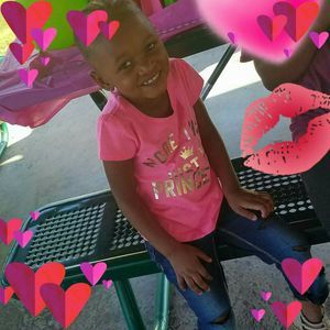 Meet your Posher, Tiffney